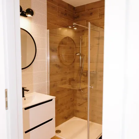Kami Apartment